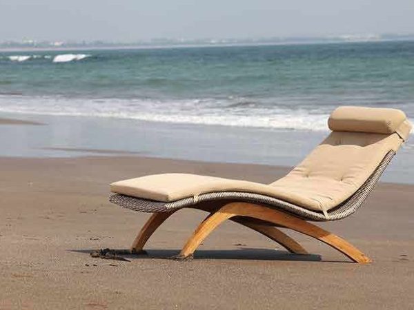 Muebles Asia - Santorini Teakwood; Half Round 6 mm Lounger with Cushion