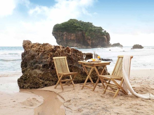Muebles Asia - Modena Teakwood Folding Chair and Folding Table
